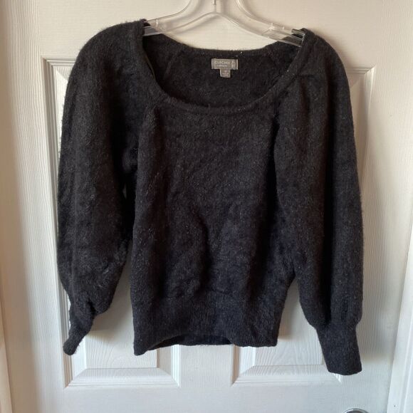 Cupcake Sweater Women’s Size XS Black Scoop Neck Pullover Lightweight - Picture 1 of 9